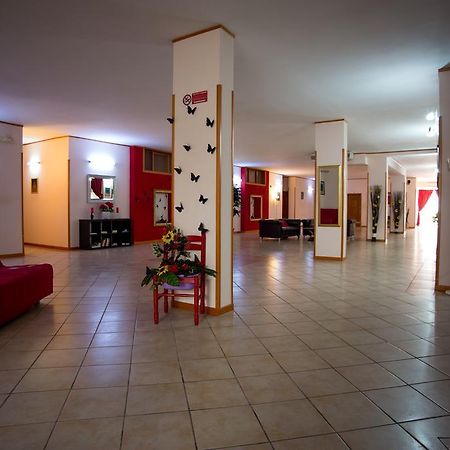 לצ'ה Hotel Residence Lupiae מראה חיצוני תמונה