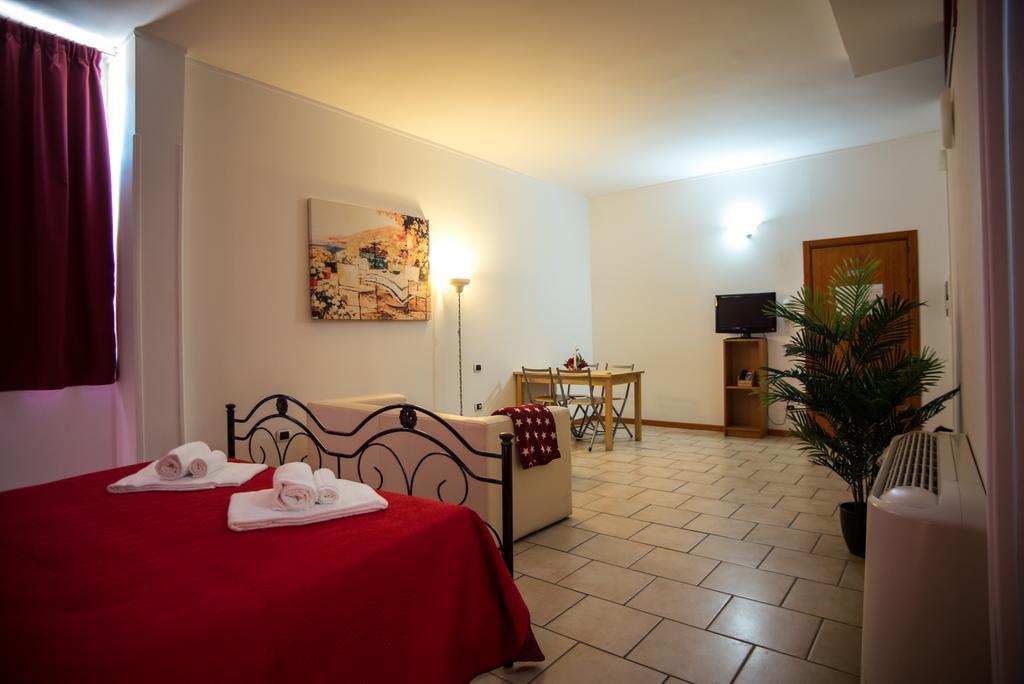 לצ'ה Hotel Residence Lupiae מראה חיצוני תמונה