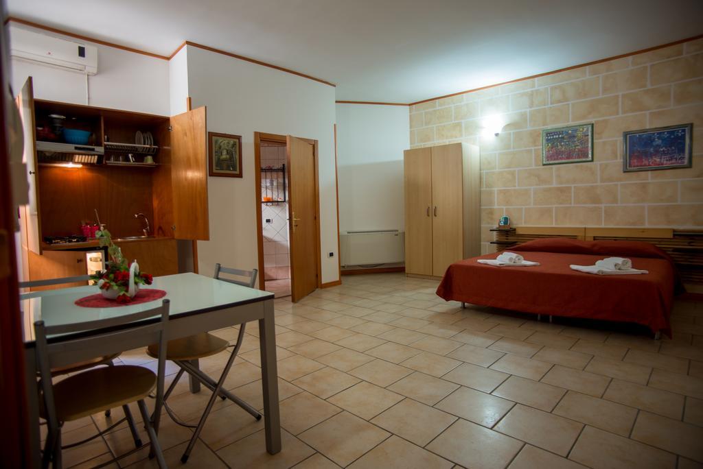 לצ'ה Hotel Residence Lupiae מראה חיצוני תמונה